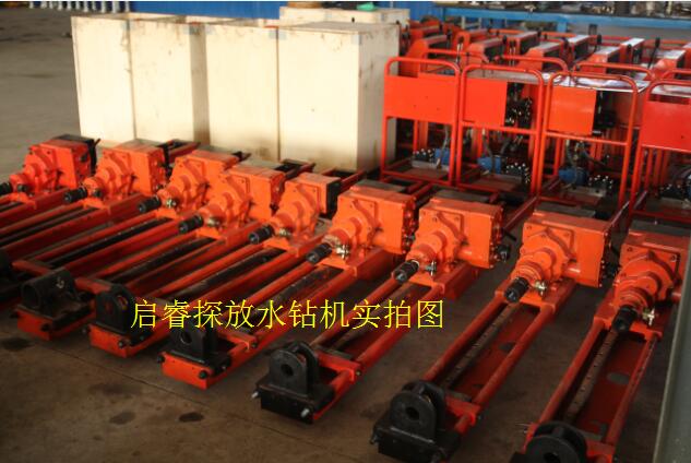 煤礦探放水用鉆機(jī)：多、快、好、省